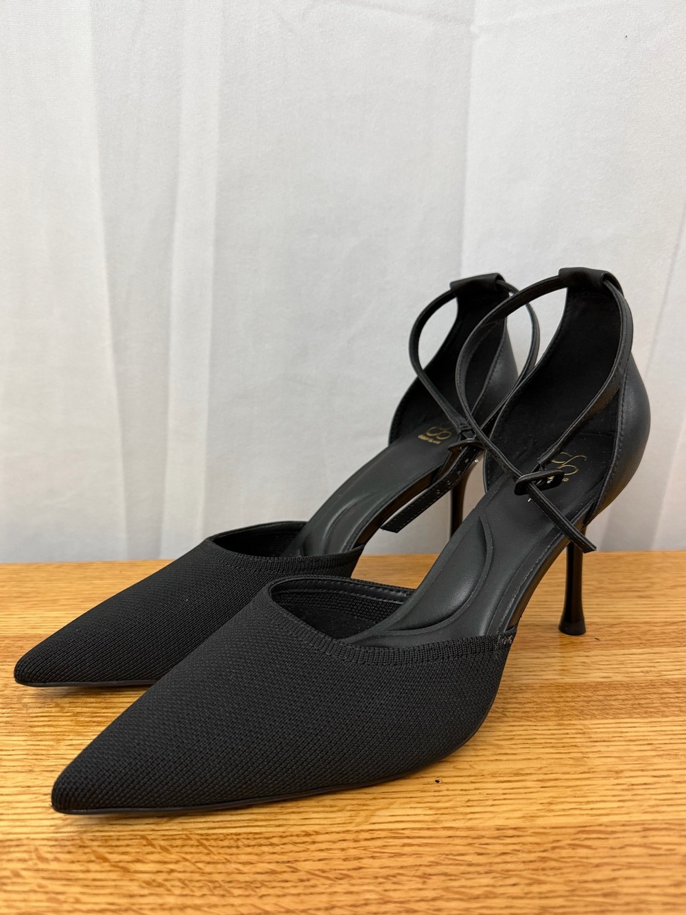 Cosy Island Black Strapped Pointed Toe Stiletto Pump Heels Womens Size 10